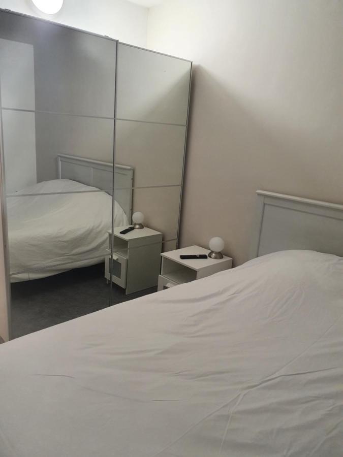 Appartement 2 Chambres, Proximite Plage, Commerces Et Centre Ville Dunkirk Exterior foto